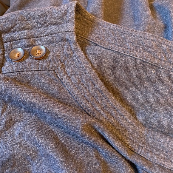 Chico’s  Button Boat Boat 3/4 Sleeve Top Size 3 (XL) Blue Heather Casual Stretch - Picture 4 of 8